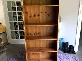 Freecycle Bookcase