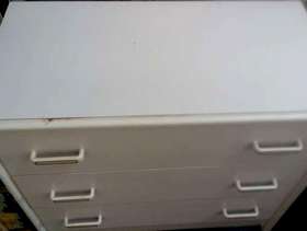 Freecycle White chest of drawers