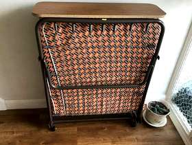 Freecycle Folding Single Bed with Mattress
