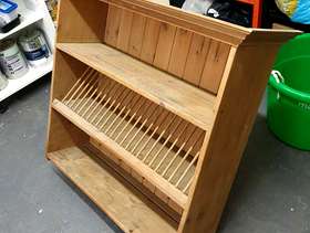 Freecycle Kitchen Plate rack/shelving
