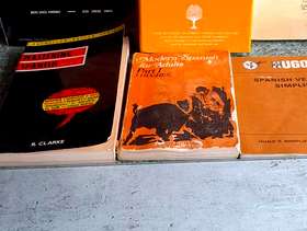 Freecycle Spanish books