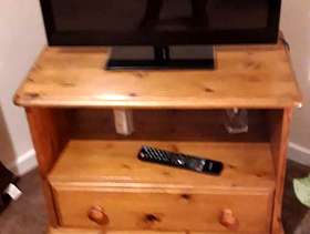 Freecycle Pine TV unit
