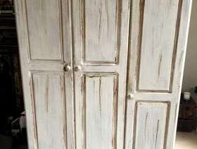 Freecycle Shabby chic lovely wardrobe