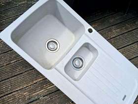 Freecycle Franke 1.5 bowl sink & drainer