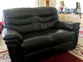 Freecycle Black leather settee