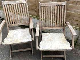 Freecycle Wooden folding garden chairs