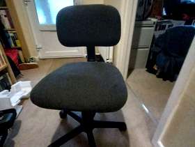 Freecycle Grey fabric office chair