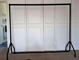 Freecycle Clothes rack