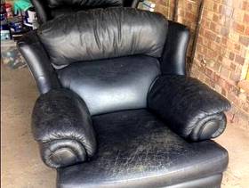 Freecycle 2 x black leather M&S armchairs