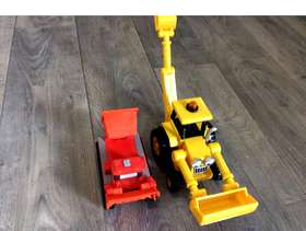 Freecycle Bob the builder dumper and digger toys