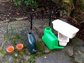 Freecycle Watering Cans and Flower Pot Holders