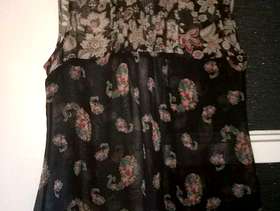 Freecycle Floral top