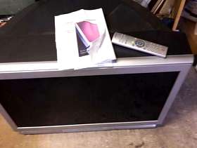 Freecycle Toshiba 36 zp 46 Television