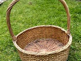 Freecycle Wicker basket