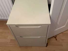 Freecycle Bedside cabinet
