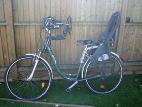 Freecycle Dutch bike and two kids seats front & rear
