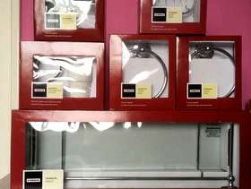 Freecycle Homebase Vermont bathroom accessories set