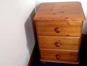 Freecycle Bedside drawers