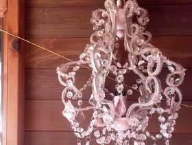 Freecycle Pink Chandelier Light Fitting