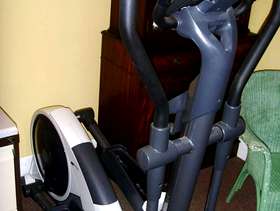 Freecycle Reebok cross trainer