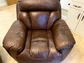 Freecycle Leather two seater reclining settee and chair
