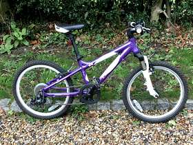 Freecycle Girl's Mountain Bike - Carrera Luna
