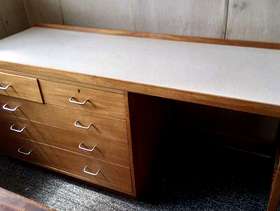 Freecycle Craft/Dressing making table