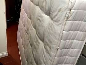 Freecycle 4ft 6” mattress