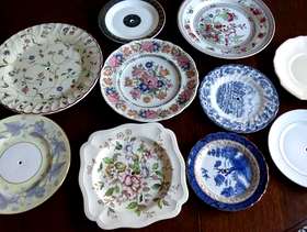 Freecycle Plates to make cake stands