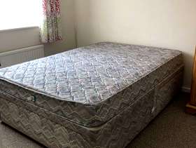Freecycle Double bed (incl divan & mattress)