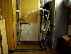 Freecycle Birdie invalid hoist