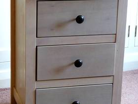 Freecycle Small chest of drawers