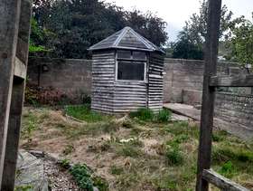 Freecycle Summerhouse