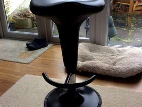 Freecycle Dining chairs and bar stools
