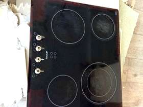 Freecycle Smeg ceramic hob