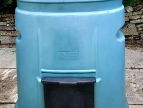 Freecycle Compost bin