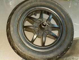 Freecycle Mothercare buggy but one wheel is missing went in the ...