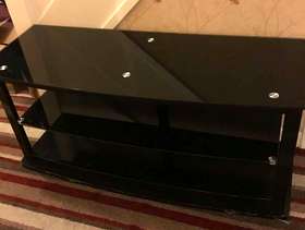 Freecycle TV stand