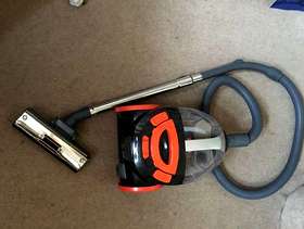 Freecycle Vax pull along vacuum cleaner