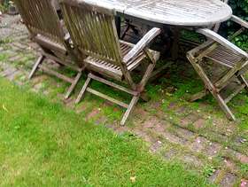 Freecycle Garden Table and Chairs