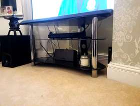 Freecycle TV Stand