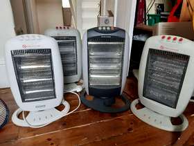 Freecycle Electric halogen heaters