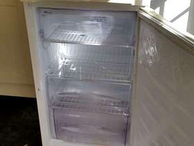 Freecycle Fridge freezer