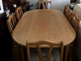 Freecycle Kitchen table chairs and micro wave oven,patio slabs