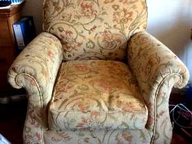 Freecycle Good quality armchair in pretty good condition overall.