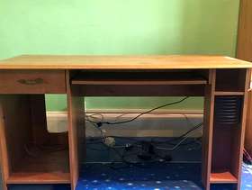Freecycle Computer Desk