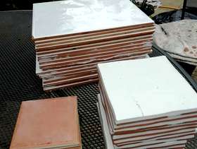 Freecycle Ceramic wall tiles