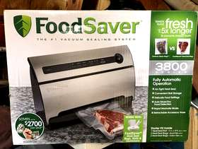 Freecycle FoodSaver vacuum sealing system