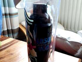 Freecycle Absolut shaker and jug
