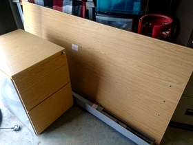 Freecycle Office desk